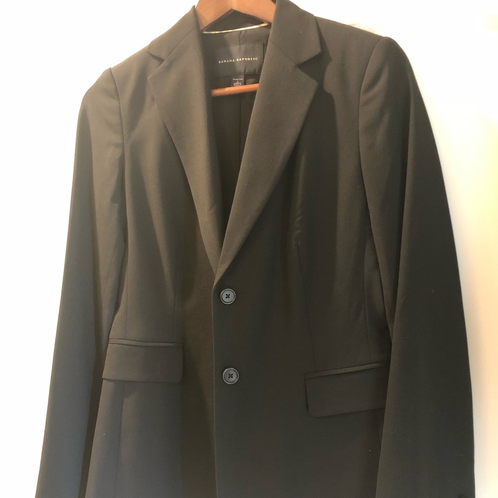 Banana Republic Black Blazer Size 2 Like New